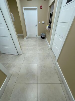 Day Porter Services and Floor Cleaning Services in Tamarac, FL (2)