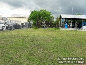 Commercial Lawn Service in Miami, FL (6)